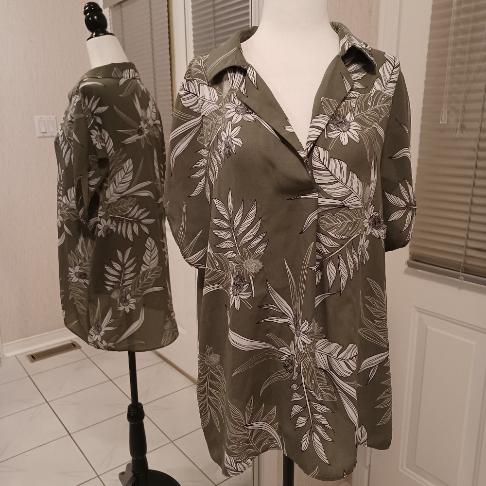 4/$40 Green & White Leafy Blouse - Size XXL (US16)
